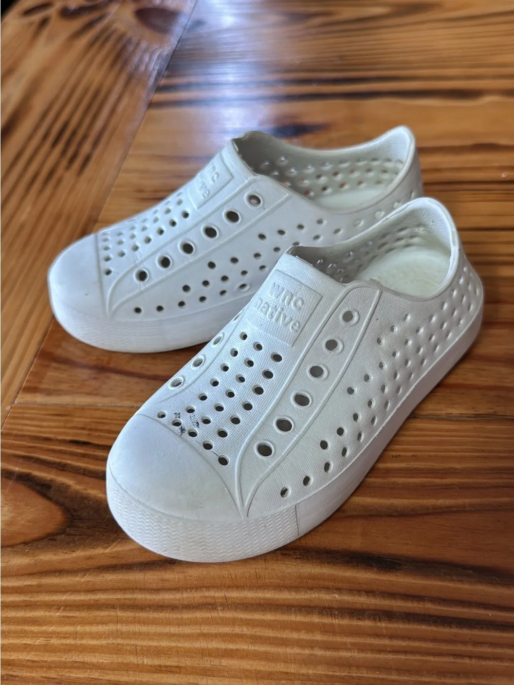 Native Kids Slip-On Water Shoes — White